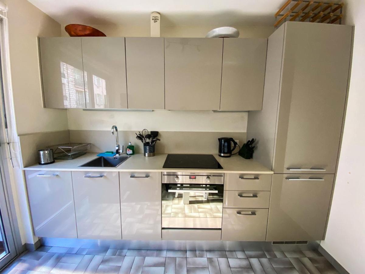 Very Central Apartment With Terrace Ница Екстериор снимка