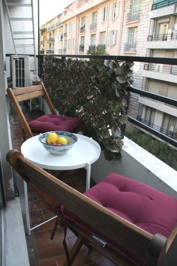 Very Central Apartment With Terrace Ница Екстериор снимка